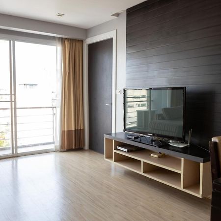 Go Inn Thonglor Банкок Екстериор снимка