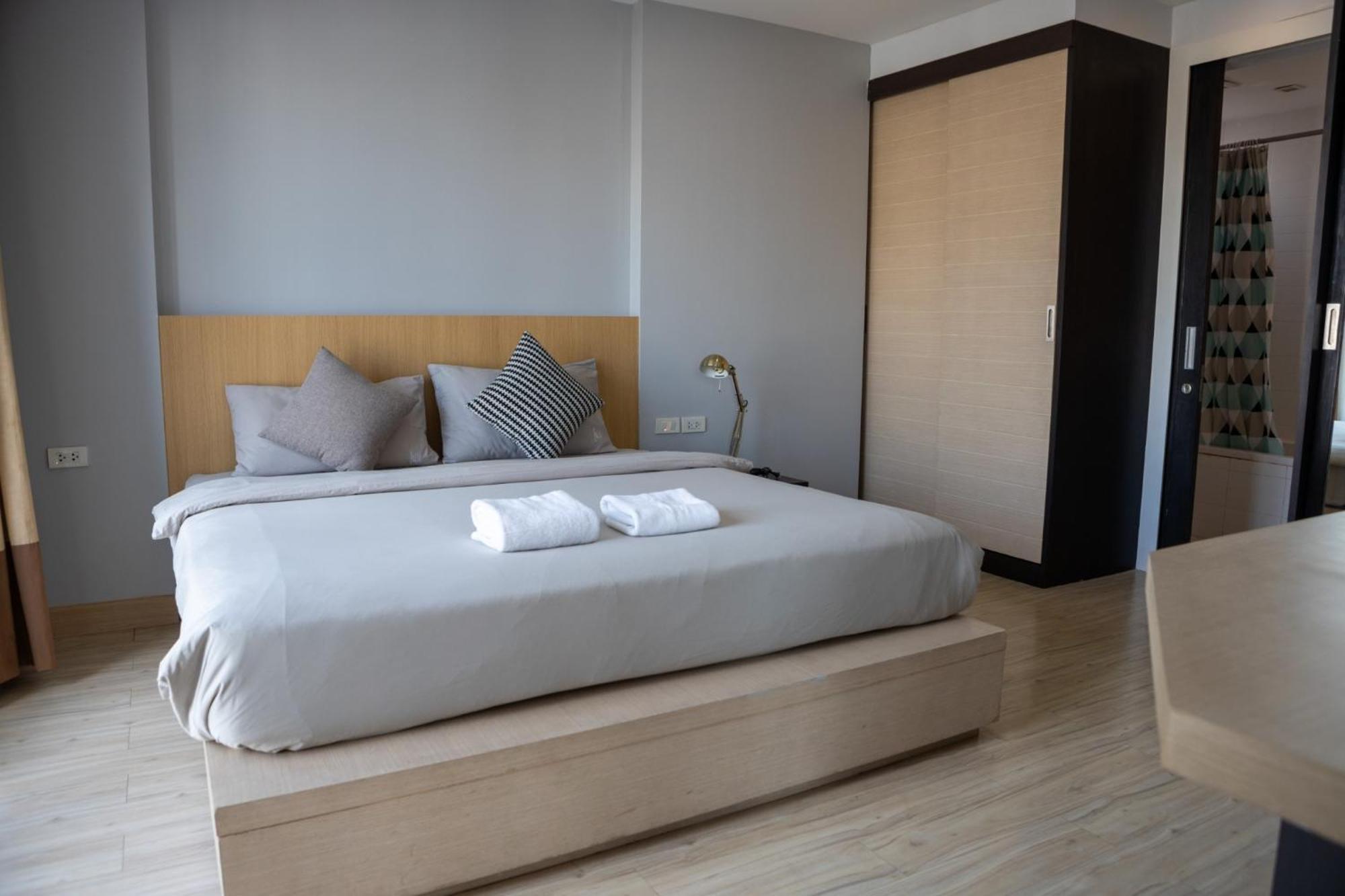 Go Inn Thonglor Банкок Екстериор снимка