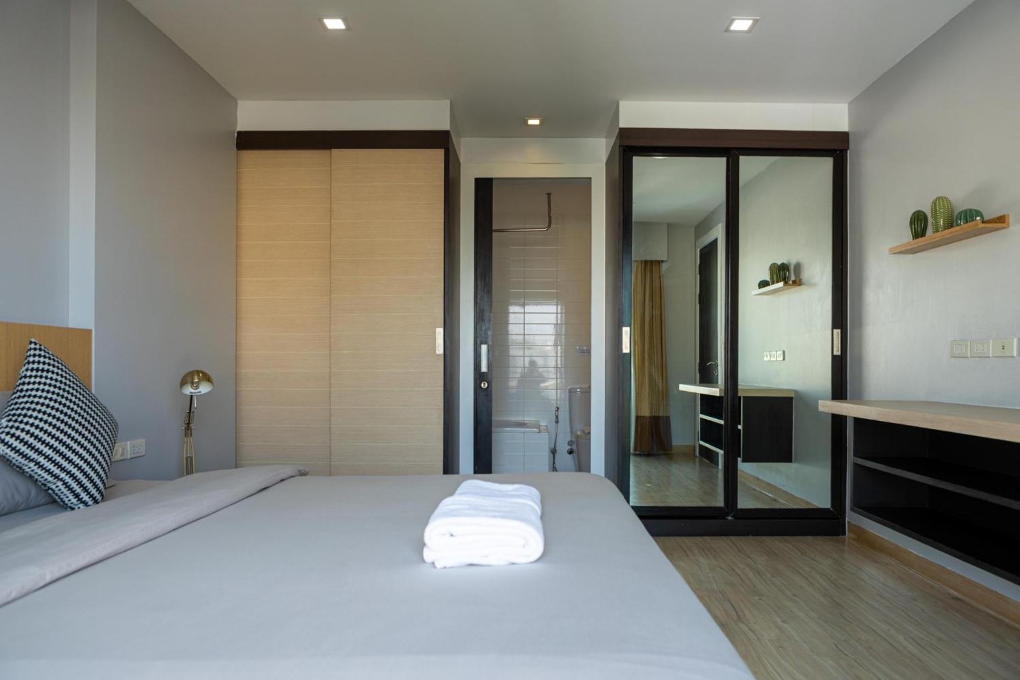 Go Inn Thonglor Банкок Екстериор снимка