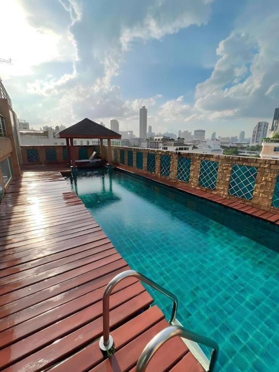 Go Inn Thonglor Банкок Екстериор снимка