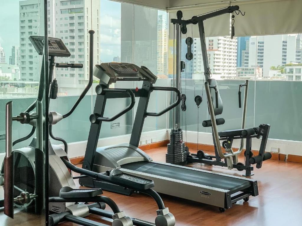 Go Inn Thonglor Банкок Екстериор снимка